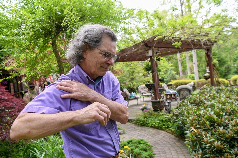 shoulder pain